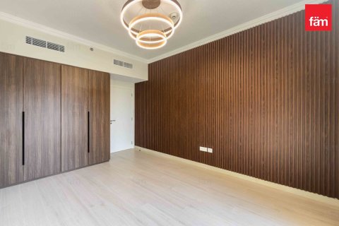 Apartment in Umm Suqeim, Dubai 2 bedrooms, 122.9 sq.m. № 114211 - photo 14