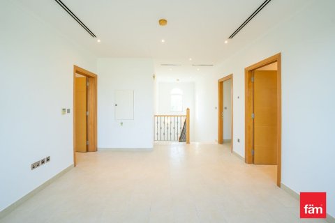 Villa in Jumeirah Park, Dubai 4 bedrooms, 524.9 sq.m. № 133919 - photo 10