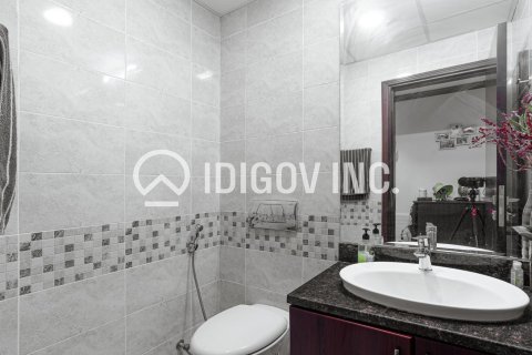 Снять в аренду квартиру в Дубай Марине, Дубай: 2 спальни, 135м², № 38435 - фото 12