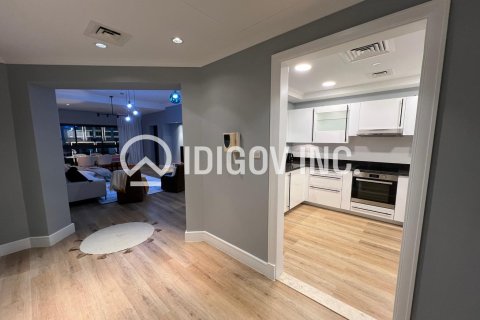 Снять в аренду квартиру в Golden Mile, Пальма Джумейра, Дубай: 2 спальни, 168м², № 38436 - фото 13