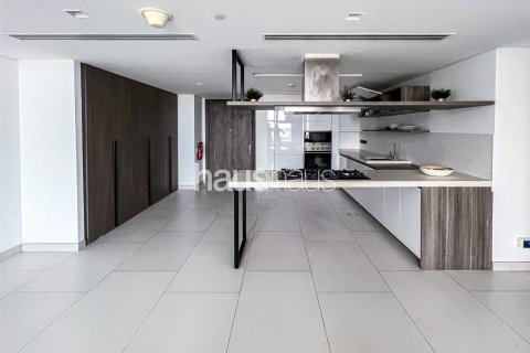 Снять в аренду квартиру в Пальме Джумейре, Дубай: 2 спальни, 153м², № 45077 - фото 2