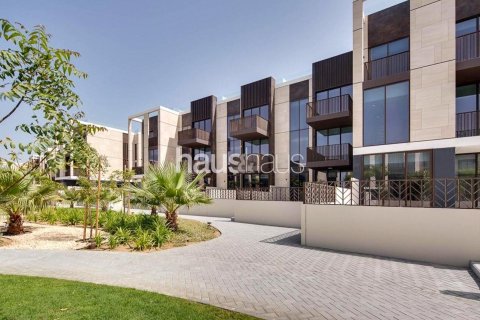 Villa en Jumeirah Bay Island, Jumeirah, Dubai, 5 dormitorios, 540 m², № 45079 - foto 11