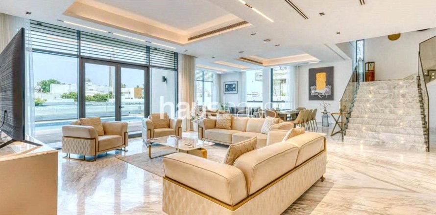 Villa en Palm Jumeirah, Dubai, 7 dormitorios, 883 m², № 45075