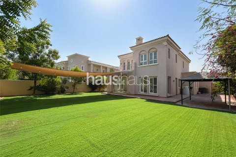 Villa en Arabian Ranches, Dubai, 4 dormitorios, 401 m², № 45080 - foto 2