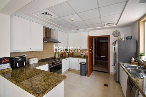 Villa en Arabian Ranches, Dubai, 4 dormitorios, 401 m², № 45080 - foto 4