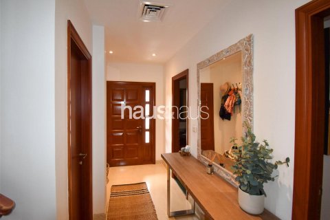 Villa en Arabian Ranches, Dubai, 4 dormitorios, 401 m², № 45080 - foto 3