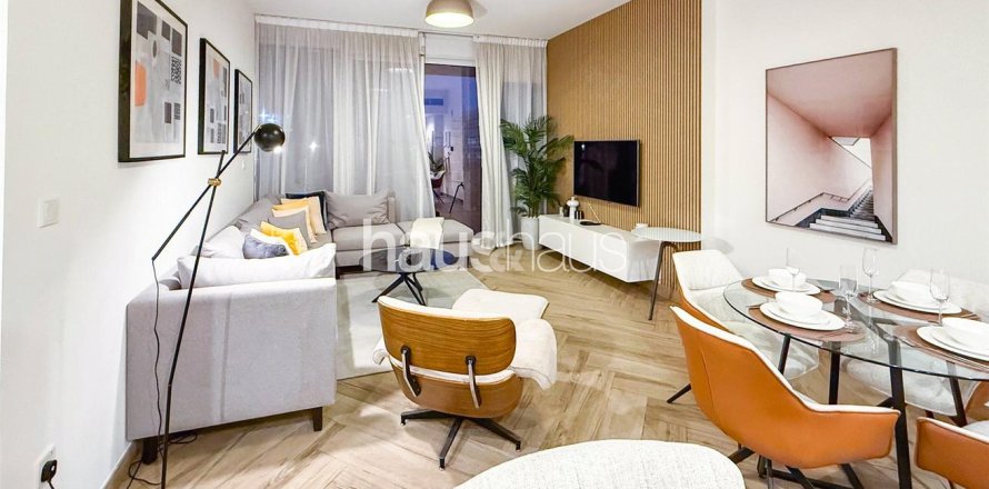 Apartment in Zabeel, Dubai 1 bedroom, 97 sq.m. № 45081