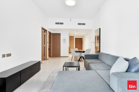 Снять в аренду квартиру в Бизнес-Бэе, Дубай: 1 спальня, 72.7м², № 59078 - фото 2