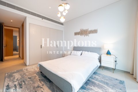 Apartment in Jumeirah Beach Residence, Dubai 3 bedrooms, 180.13891700 sq.m. № 101355 - photo 6