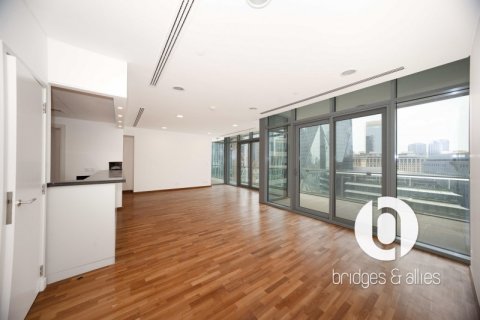 Apartment in DIFC, Dubai 3 bedrooms, 194 sq.m. № 101351 - photo 8