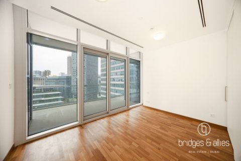Apartment in DIFC, Dubai 3 bedrooms, 194 sq.m. № 101351 - photo 10