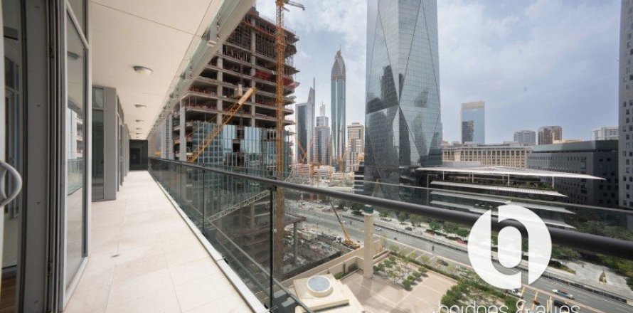 Apartment in DIFC, Dubai 3 bedrooms, 194 sq.m. № 101351