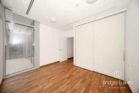 Apartment in DIFC, Dubai 3 bedrooms, 194 sq.m. № 101351 - photo 11
