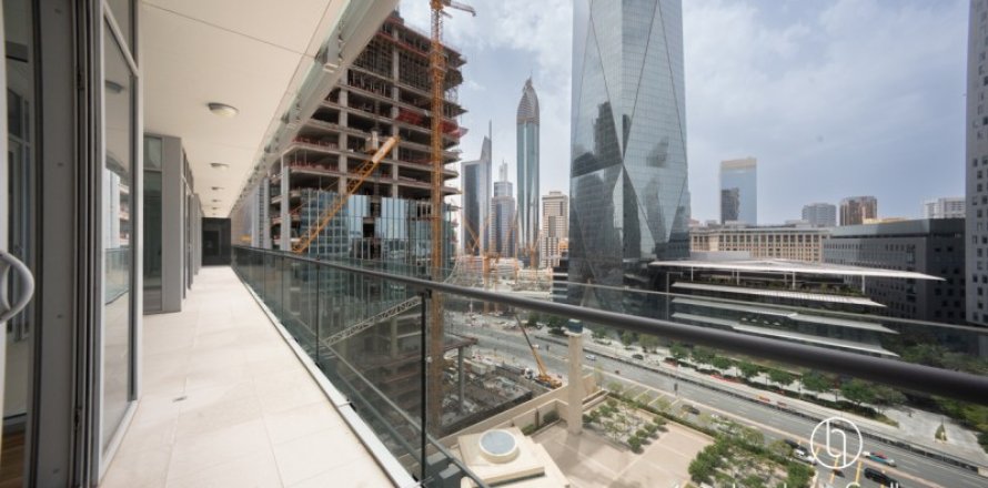 Apartment in DIFC, Dubai 3 bedrooms, 194 sq.m. № 101354