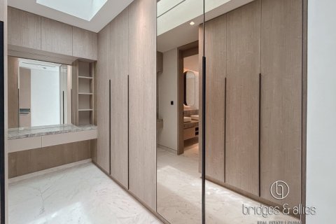 Villa in Tilal Al Ghaf, Dubai 4 bedrooms, 432 sq.m. № 101350 - photo 5