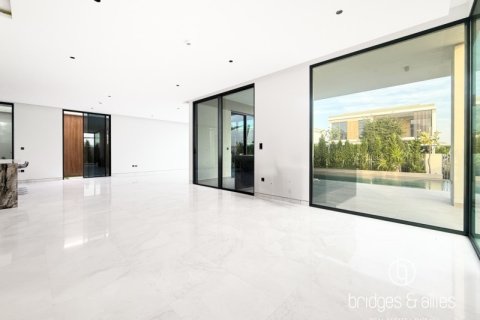 Villa in Tilal Al Ghaf, Dubai 5 bedrooms, 580 sq.m. № 101353 - photo 24