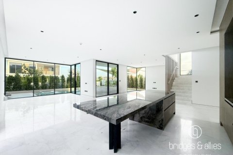 Villa in Tilal Al Ghaf, Dubai 5 bedrooms, 580 sq.m. № 101353 - photo 5