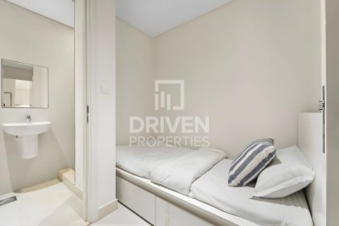 Appartement à BLVD Crescent, Downtown Dubai (Downtown Burj Dubai), Dubai, 3 chambres, 184 m², № 18792 - photo 24