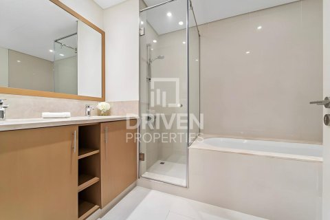 Appartement à BLVD Crescent, Downtown Dubai (Downtown Burj Dubai), Dubai, 3 chambres, 184 m², № 18792 - photo 20