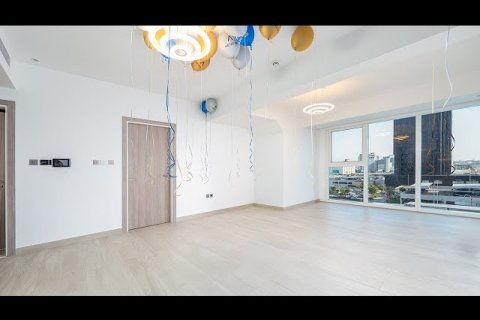 Apartment in Jumeirah Lake Towers, Dubai 1 bedroom, 83 sq.m. № 57568 - photo 2