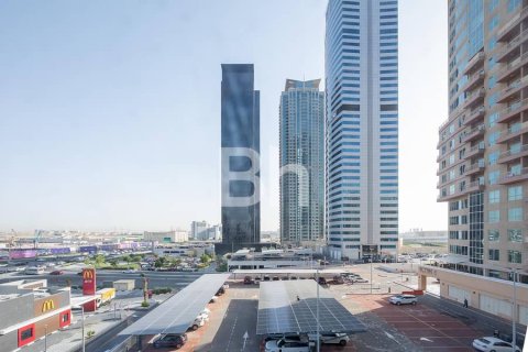 Apartment in Jumeirah Lake Towers, Dubai 1 bedroom, 83 sq.m. № 57568 - photo 5