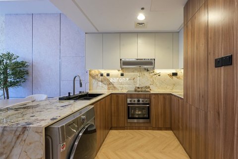 Apartment in Dubai 2 bedrooms, 138.1 sq.m. № 18195 - photo 15