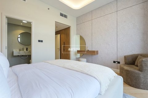 Apartment in Dubai 2 bedrooms, 138.1 sq.m. № 18195 - photo 12