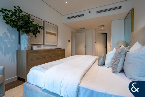 Apartamento en Jumeirah Lake Towers, Dubai, 1 dormitorio, 132 m², № 78729 - foto 13