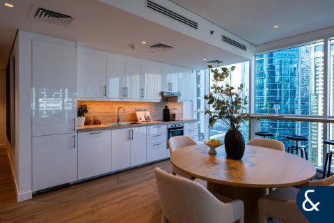 Apartamento en Jumeirah Lake Towers, Dubai, 1 dormitorio, 132 m², № 78729 - foto 5