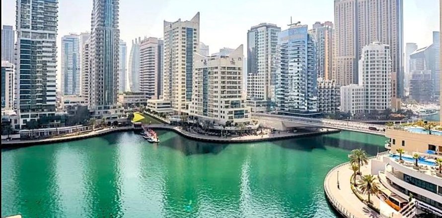 Apartamento en Dubai Marina, Dubai, 2 dormitorios, 126.4 m², № 115073