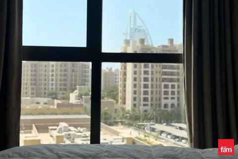 Apartment in Umm Suqeim, Dubai 1 bedroom, 68.2 sq.m. № 115074 - photo 3