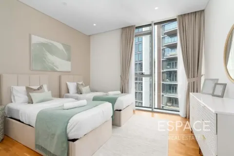 Apartment in Bluewaters, Dubai 2 bedrooms, 162 sq.m. № 122478 - photo 7