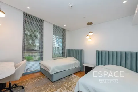 Apartment in Bluewaters, Dubai 3 bedrooms, 185 sq.m. № 122479 - photo 11