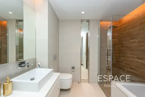 Apartment in Bluewaters, Dubai 3 bedrooms, 185 sq.m. № 122479 - photo 12