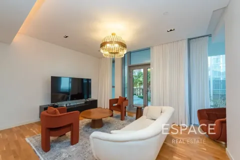 Apartment in Bluewaters, Dubai 3 bedrooms, 185 sq.m. № 122479 - photo 2
