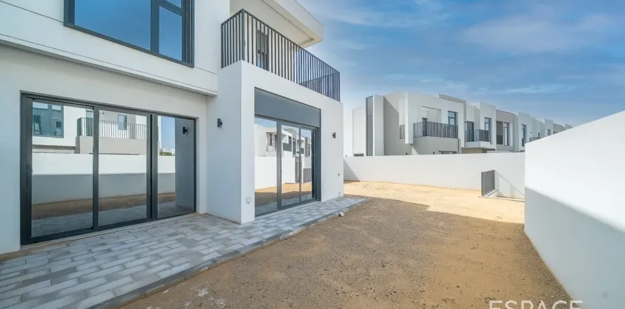 Villa in EMAAR South, Dubai South (Dubai World Central), Dubai 4 bedrooms, 210 sq.m. № 122476