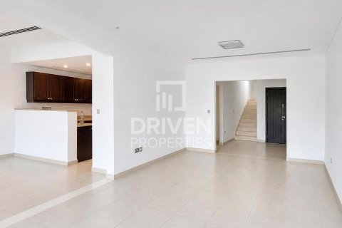Townhouse in Jumeirah Village Circle, Dubai 2 bedrooms, 239.97 sq.m. № 134165