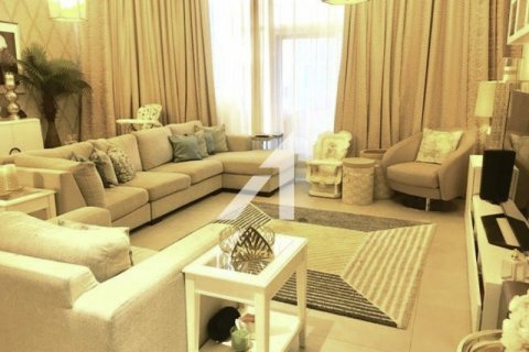 Apartamento en Dubai, 2 dormitorios, 153.6 m², № 11574 - foto 1