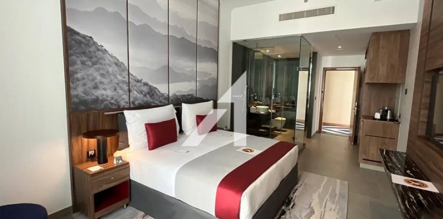 Квартира в Дубае, студия, 30.2м², № 11572