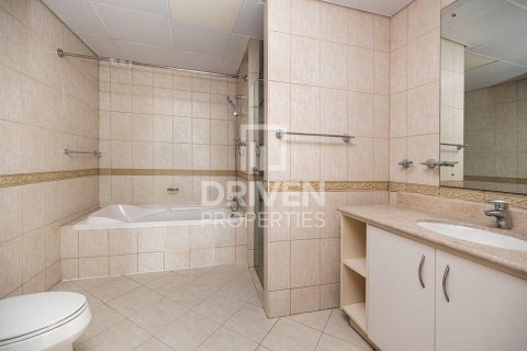 Apartment in Motor City, Dubai 2 bedrooms, 155.15 sq.m. № 129645 - photo 3