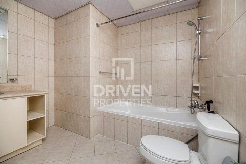 Apartment in Motor City, Dubai 2 bedrooms, 155.15 sq.m. № 129645 - photo 13