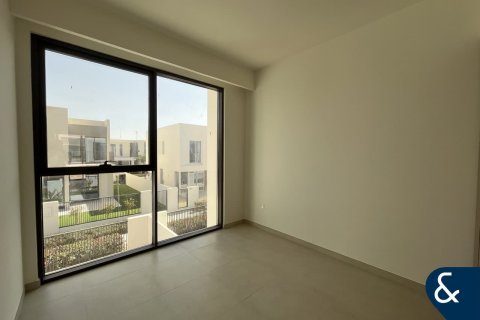 Снять в аренду виллу в Nara, The Valley, Дубай: 3 спальни, 177м², № 91468 - фото 10