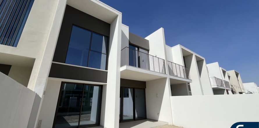 Вилла в Nara, The Valley, Дубай, 3 спальни, 177м², № 91468