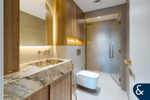 Appartement à Churchill Towers, Business Bay, Dubai, 2 chambres, 118 m², № 91469 - photo 9