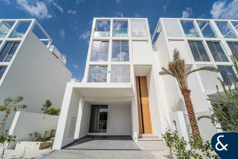 Villa à Al Barari, Dubai, 4 chambres, 459 m², № 91471