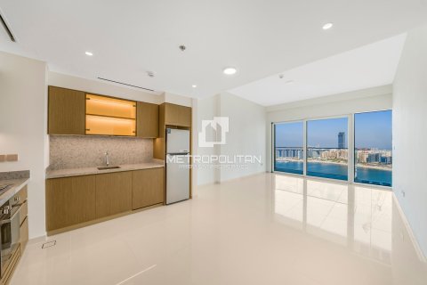 Appartement à EMAAR Beachfront, Dubai Harbour, Dubai, 1 chambre, 72 m², № 15160 - photo 2