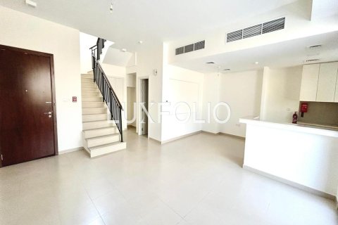 Adosado en Town Square, Dubai, 3 dormitorios, 188 m², № 46345 - foto 2