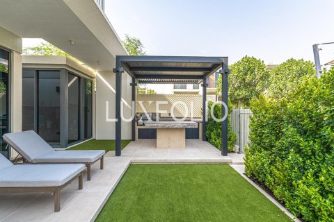 Villa in Harmony, Tilal Al Ghaf, Dubai 5 bedrooms, 416 sq.m. № 46343 - photo 3