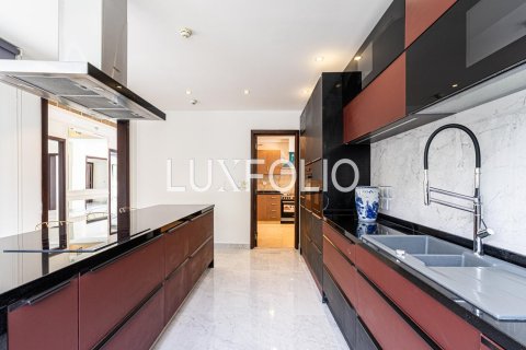 Villa in Dubai Hills, Dubai Hills Estate, Dubai 6 bedrooms, 1003 sq.m. № 46346 - photo 23