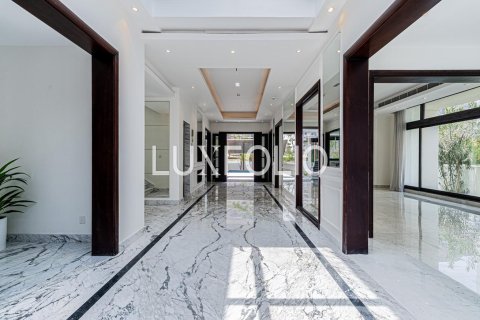 Villa in Dubai Hills, Dubai Hills Estate, Dubai 6 bedrooms, 1003 sq.m. № 46346 - photo 18